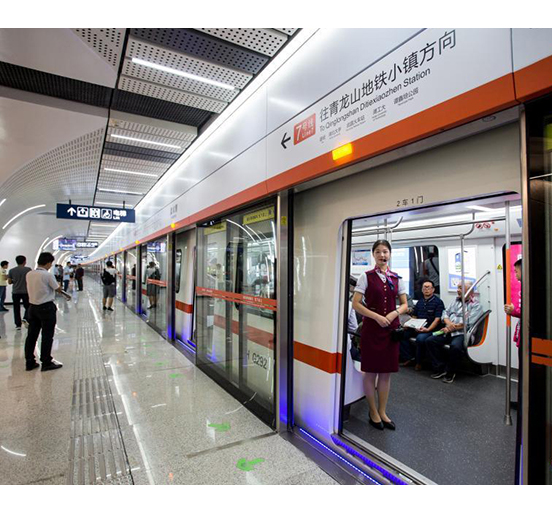 采用方大屏蔽門系統(tǒng)的武漢軌道交通7號線一期、11號線東段一期國慶當日同步開通試運營